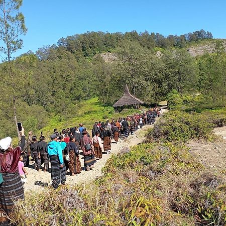 Hidayah Homestay Kelimutu Εξωτερικό φωτογραφία