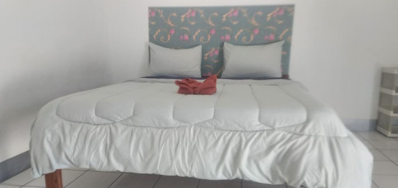 Hidayah Homestay Kelimutu Εξωτερικό φωτογραφία