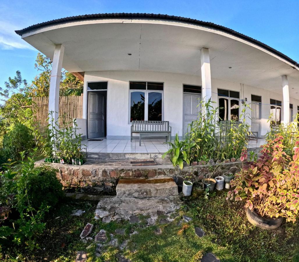Hidayah Homestay Kelimutu Εξωτερικό φωτογραφία