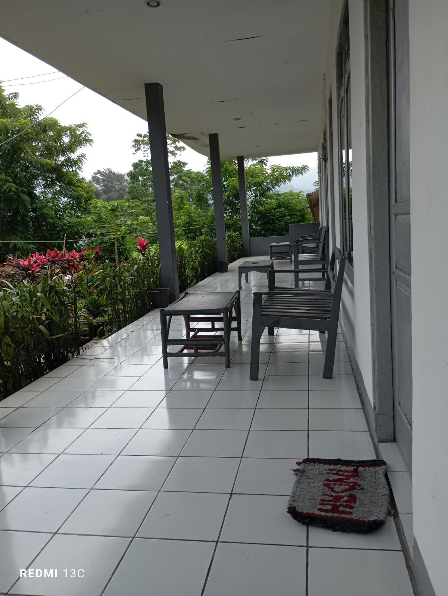 Hidayah Homestay Kelimutu Εξωτερικό φωτογραφία
