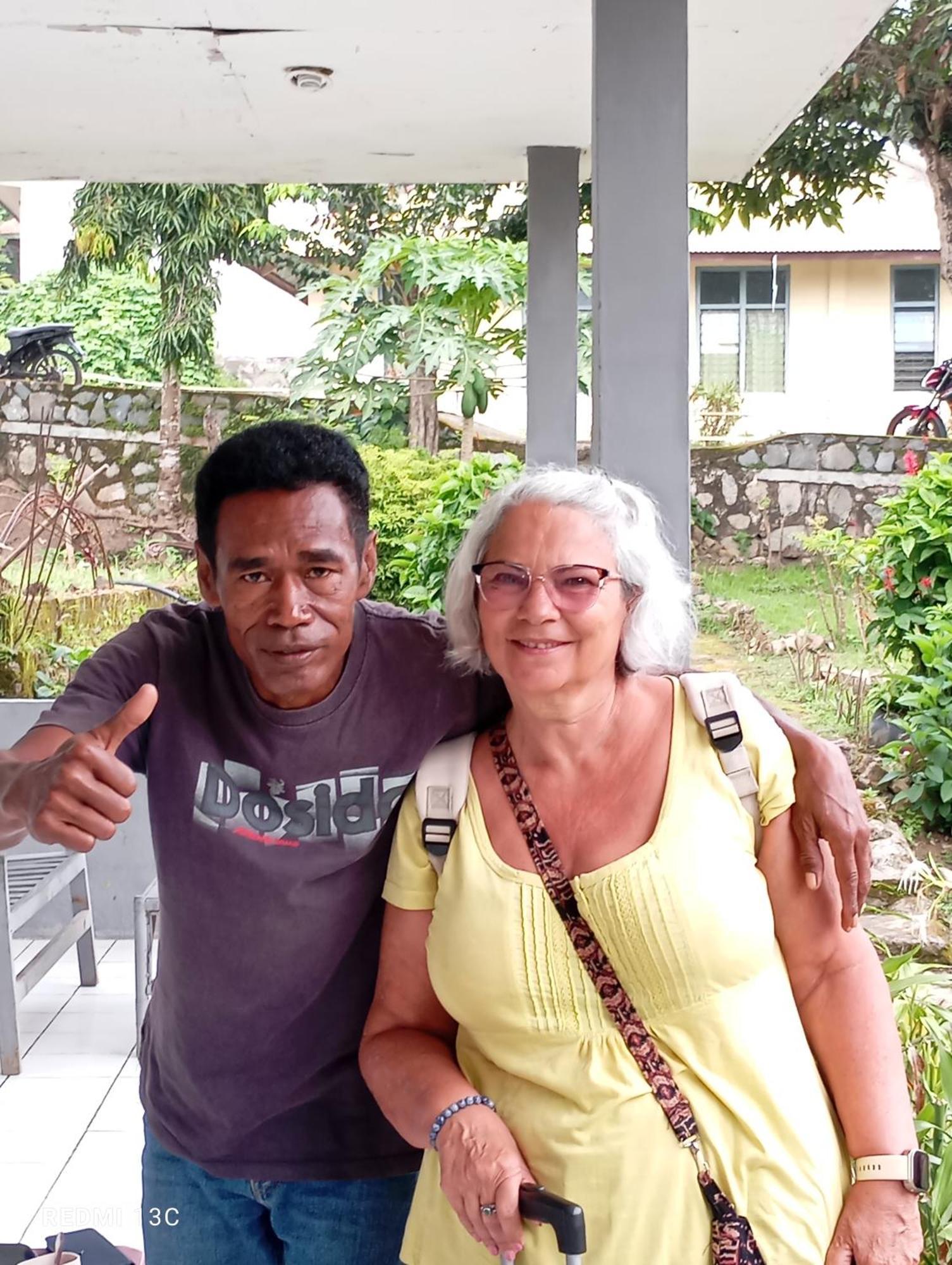 Hidayah Homestay Kelimutu Δωμάτιο φωτογραφία